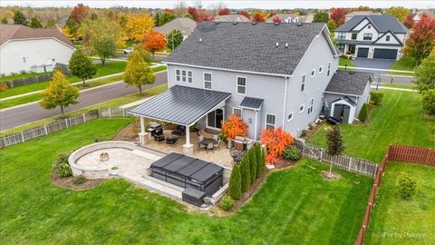 Tiny photo for 2964 Carlisle Lane, North Aurora, IL 60542 (MLS # 12497784)