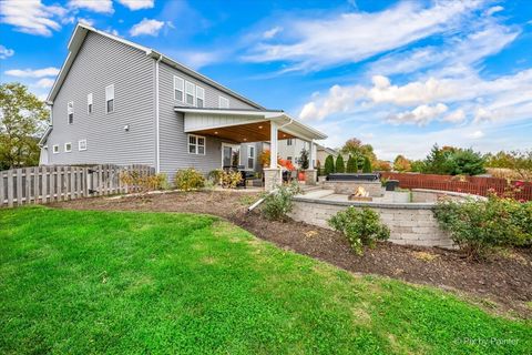 Tiny photo for 2964 Carlisle Lane, North Aurora, IL 60542 (MLS # 12497784)