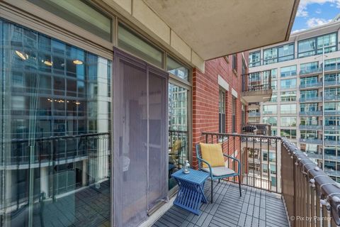 Tiny photo for 1250 S Indiana Avenue #1011, Chicago, IL 60605 (MLS # 12472202)