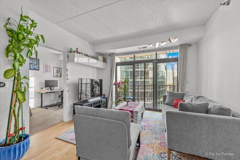 Tiny photo for 1250 S Indiana Avenue #1011, Chicago, IL 60605 (MLS # 12472202)