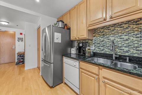 Tiny photo for 1250 S Indiana Avenue #1011, Chicago, IL 60605 (MLS # 12472202)