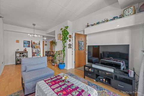 Tiny photo for 1250 S Indiana Avenue #1011, Chicago, IL 60605 (MLS # 12472202)