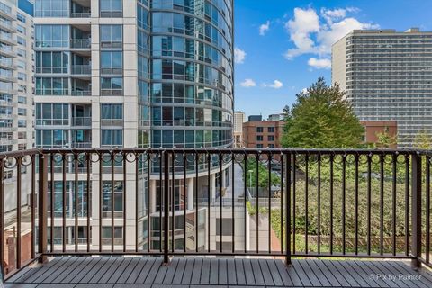 Tiny photo for 1250 S Indiana Avenue #1011, Chicago, IL 60605 (MLS # 12472202)