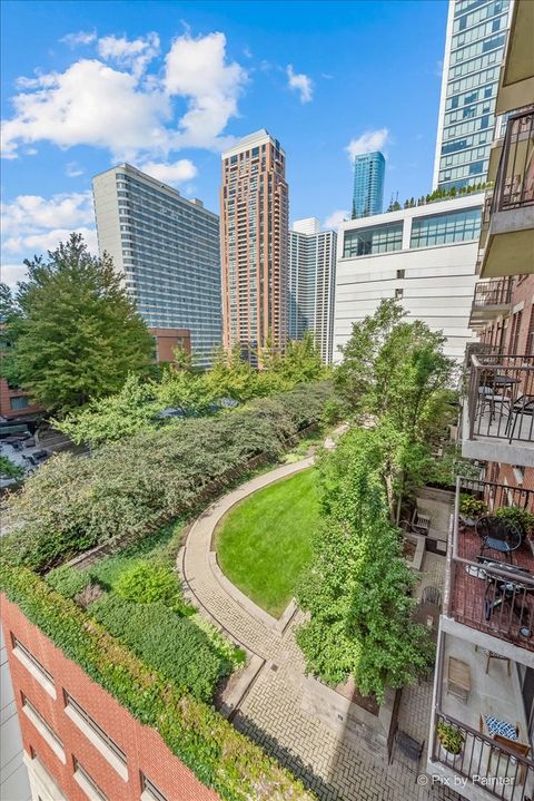 Tiny photo for 1250 S Indiana Avenue #1011, Chicago, IL 60605 (MLS # 12472202)