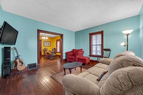 Tiny photo for 1112 S Jefferson Street, Lockport, IL 60441 (MLS # 12574485)