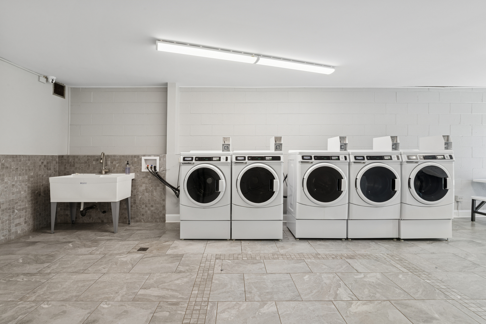 1575 Sandpebble Drive 226