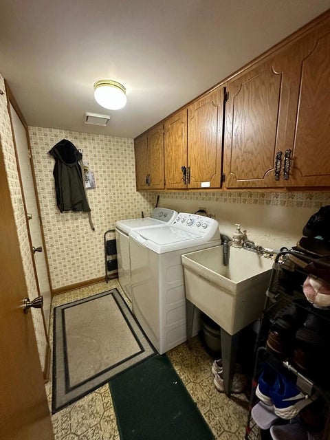 Tiny photo for 7304 Evergreen Drive #2B, Orland Park, IL 60462 (MLS # 12677334)