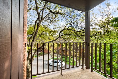 Tiny photo for 75 BOARDWALK Place #203, Park Ridge, IL 60068 (MLS # 12629709)