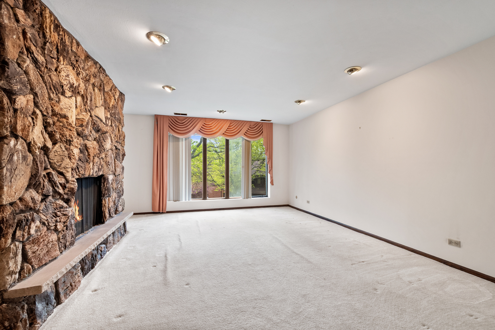 75 BOARDWALK Place 203