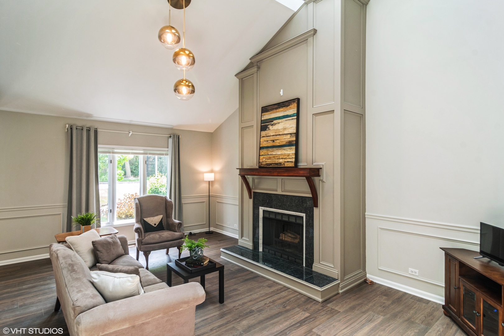 915 Suffolk Court