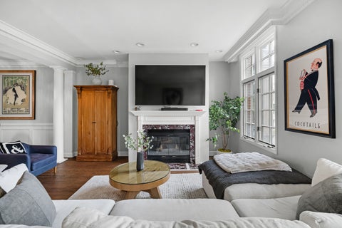 Tiny photo for 2650 N Southport Avenue #F, Chicago, IL 60614 (MLS # 12646948)