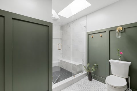 Tiny photo for 2650 N Southport Avenue #F, Chicago, IL 60614 (MLS # 12646948)