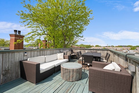 Tiny photo for 2650 N Southport Avenue #F, Chicago, IL 60614 (MLS # 12646948)