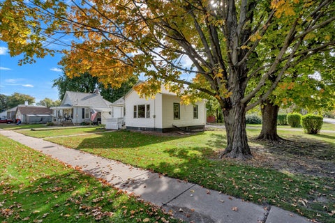 Tiny photo for 408 SW 4th Street, Aledo, IL 61231 (MLS # 12794170)