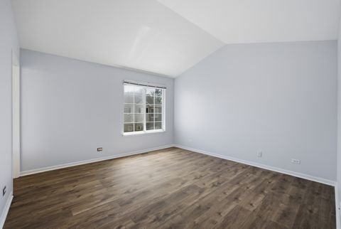 Tiny photo for 304 Monarch Drive, Streamwood, IL 60107 (MLS # 12625762)