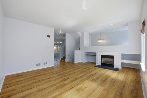 Tiny photo for 304 Monarch Drive, Streamwood, IL 60107 (MLS # 12625762)