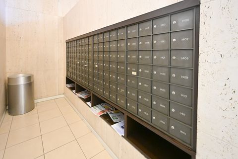 Tiny photo for 5320 N Sheridan Road #1011, Chicago, IL 60640 (MLS # 12502539)