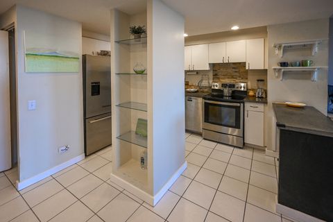 Tiny photo for 5320 N Sheridan Road #1011, Chicago, IL 60640 (MLS # 12502539)