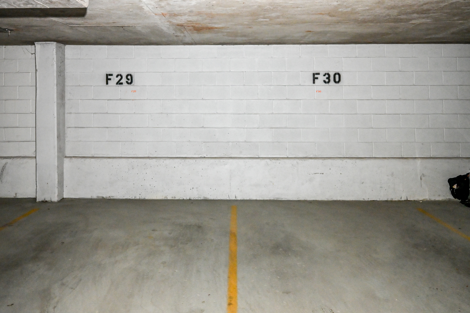 Chicago, Illinois 60640, United States, 1 Bedroom Bedrooms, ,1 BathroomBathrooms,Residential,Active,236249