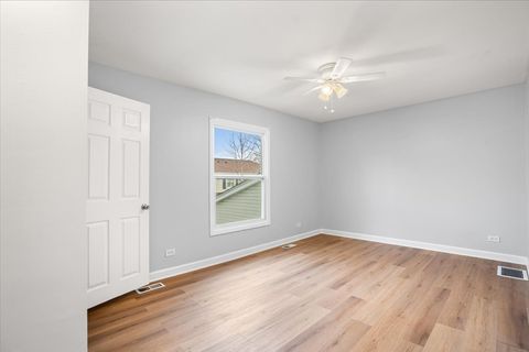 Tiny photo for 1182 E Barberry Lane #A, Palatine, IL 60074 (MLS # 12565845)