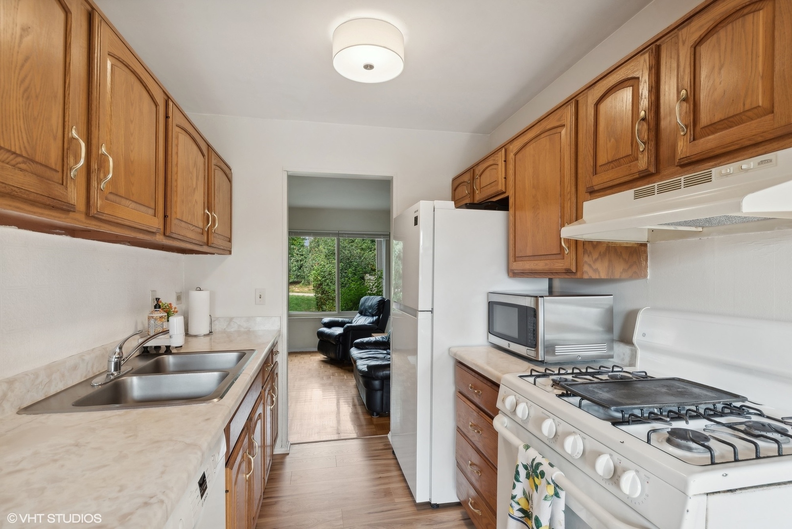 554 N Woodfield Trail
