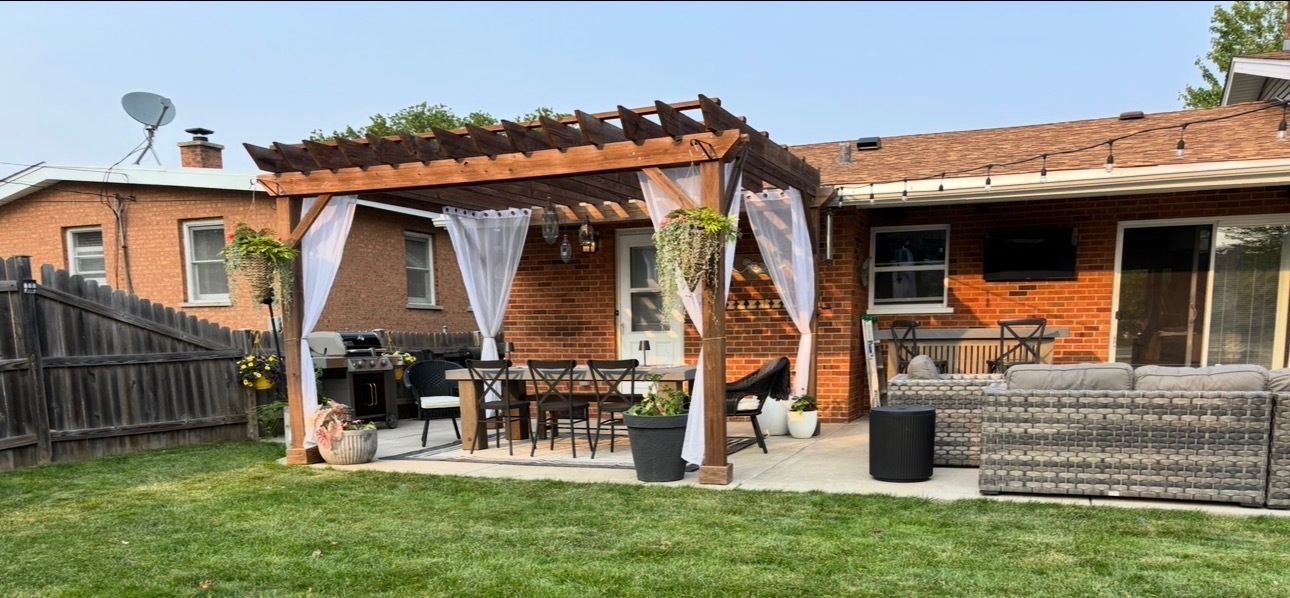 712 Arthur Drive