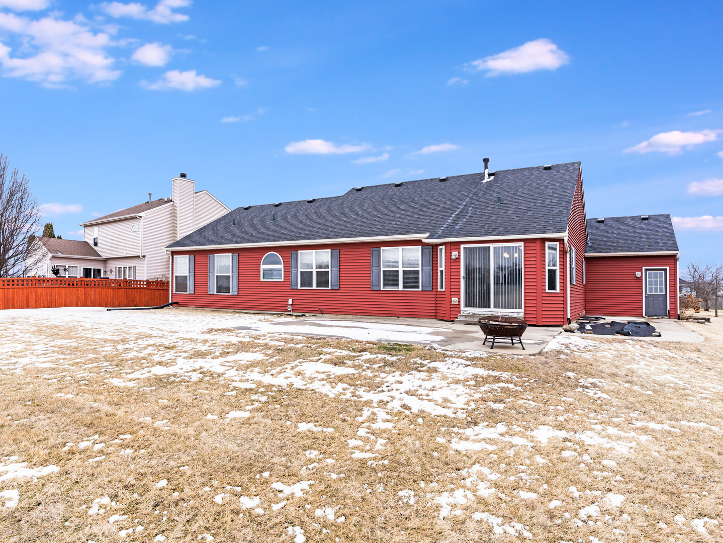 909 W Northwind Drive