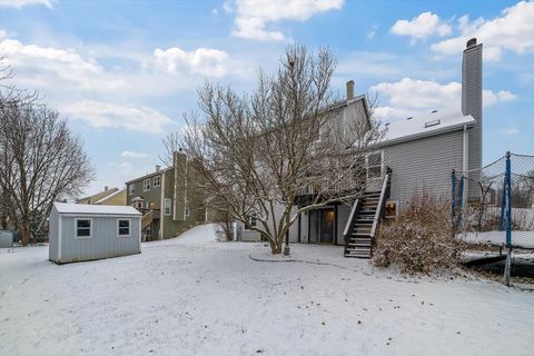 A home in North Aurora