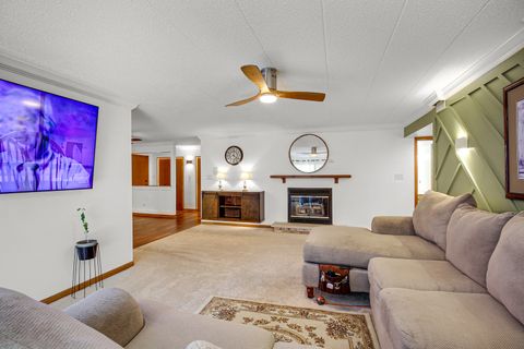 Tiny photo for 10845 S 84th Avenue #2B, Palos Hills, IL 60465 (MLS # 12486457)