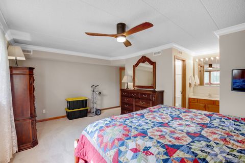 Tiny photo for 10845 S 84th Avenue #2B, Palos Hills, IL 60465 (MLS # 12486457)