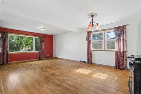 Tiny photo for 9019 W 92nd Place, Hickory Hills, IL 60457 (MLS # 12765824)