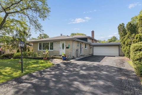 Photo of 9019 W 92nd Place, Hickory Hills, IL 60457 (MLS # 12765824)