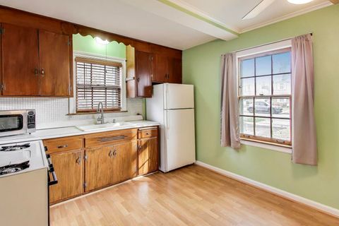 Tiny photo for 1708 N 73rd Court, Elmwood Park, IL 60707 (MLS # 12478987)