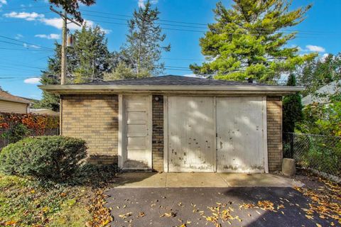 Tiny photo for 1708 N 73rd Court, Elmwood Park, IL 60707 (MLS # 12478987)