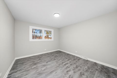 Tiny photo for 8938 W 85th Place, Justice, IL 60458 (MLS # 12516004)