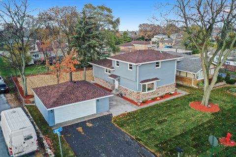 Tiny photo for 8938 W 85th Place, Justice, IL 60458 (MLS # 12516004)