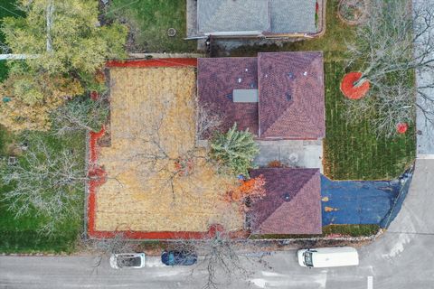 Tiny photo for 8938 W 85th Place, Justice, IL 60458 (MLS # 12516004)