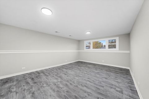 Tiny photo for 8938 W 85th Place, Justice, IL 60458 (MLS # 12516004)