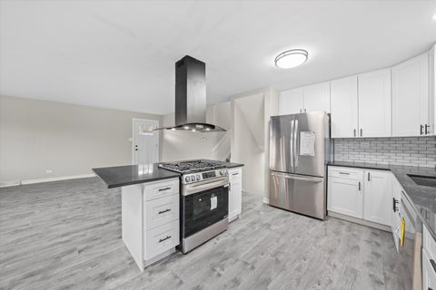 Tiny photo for 8938 W 85th Place, Justice, IL 60458 (MLS # 12516004)