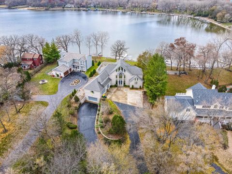 A home in Fox Lake