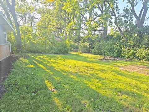 Tiny photo for 138 Algonquin Street, Park Forest, IL 60466 (MLS # 12477160)