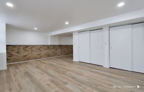 Tiny photo for 1070 Belle Plaine Avenue, Gurnee, IL 60031 (MLS # 12556429)