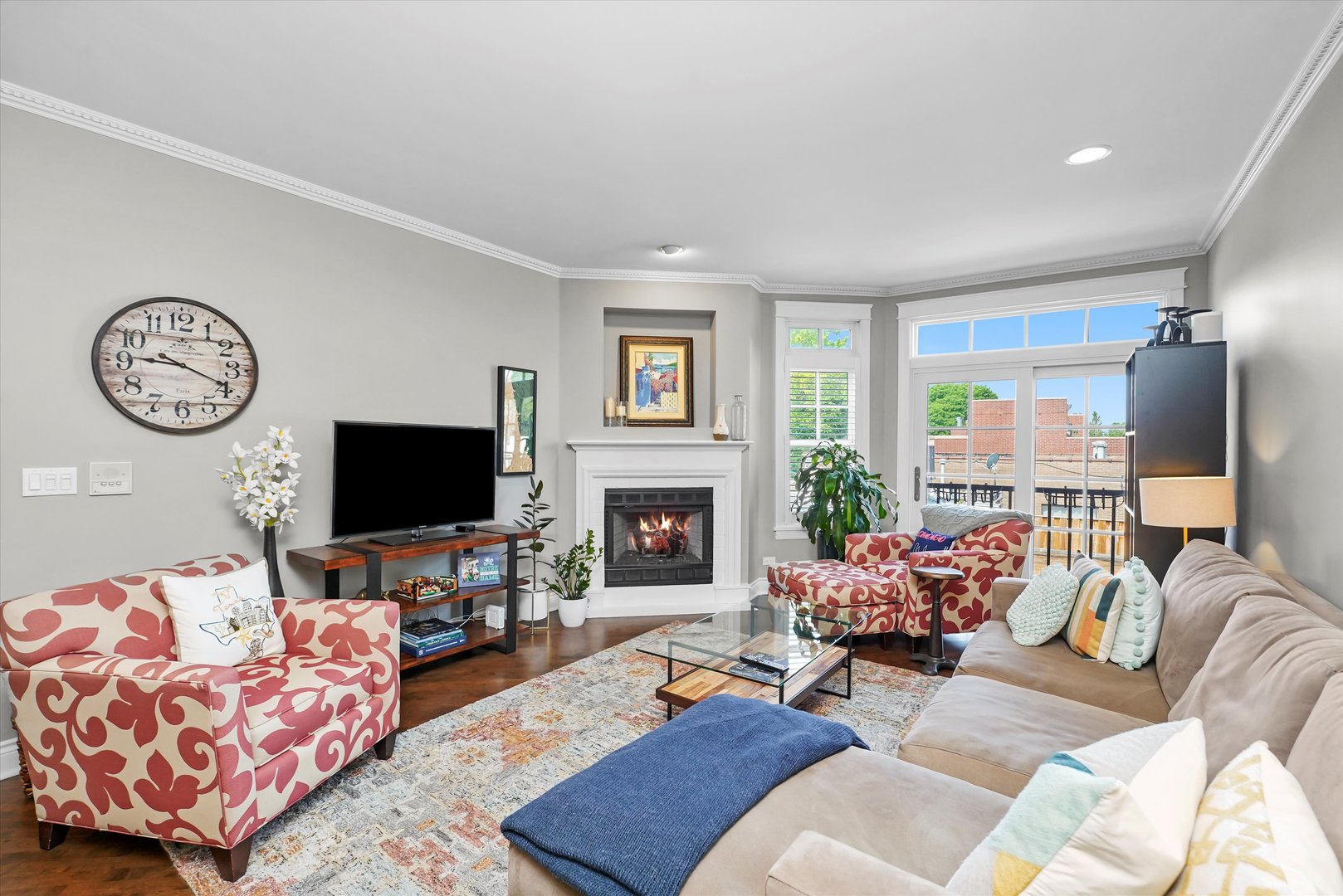 2500 N Seminary Avenue 4W