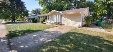 A home in Romeoville