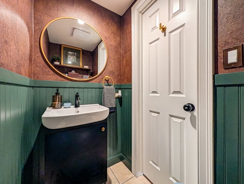 Tiny photo for 1931 Governors Lane, Hoffman Estates, IL 60169 (MLS # 12643371)