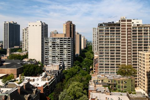 Tiny photo for 1325 N STATE Parkway #16B, Chicago, IL 60610 (MLS # 12455001)