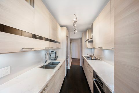 Tiny photo for 1325 N STATE Parkway #16B, Chicago, IL 60610 (MLS # 12455001)