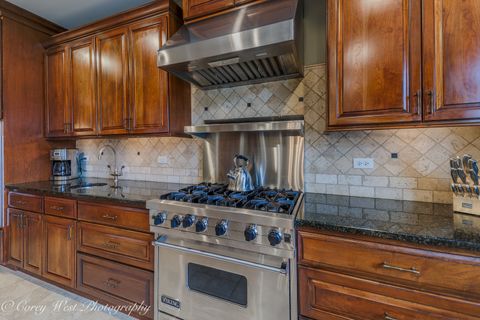 Tiny photo for 28W524 Wynn Avenue, West Chicago, IL 60185 (MLS # 12614608)