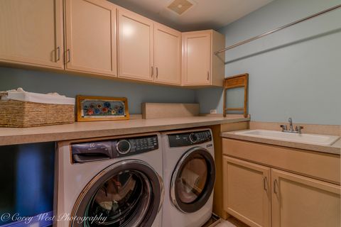 Tiny photo for 28W524 Wynn Avenue, West Chicago, IL 60185 (MLS # 12614608)