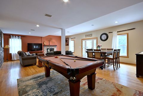 Tiny photo for 1495 E ALGONQUIN Road, Des Plaines, IL 60016 (MLS # 12619857)